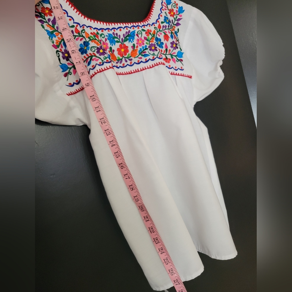 lightweight Mexican theme embroidered top. - Picture 5 of 5